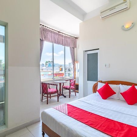 Oyo 242 Thien Thanh Hotel Danang Exterior photo